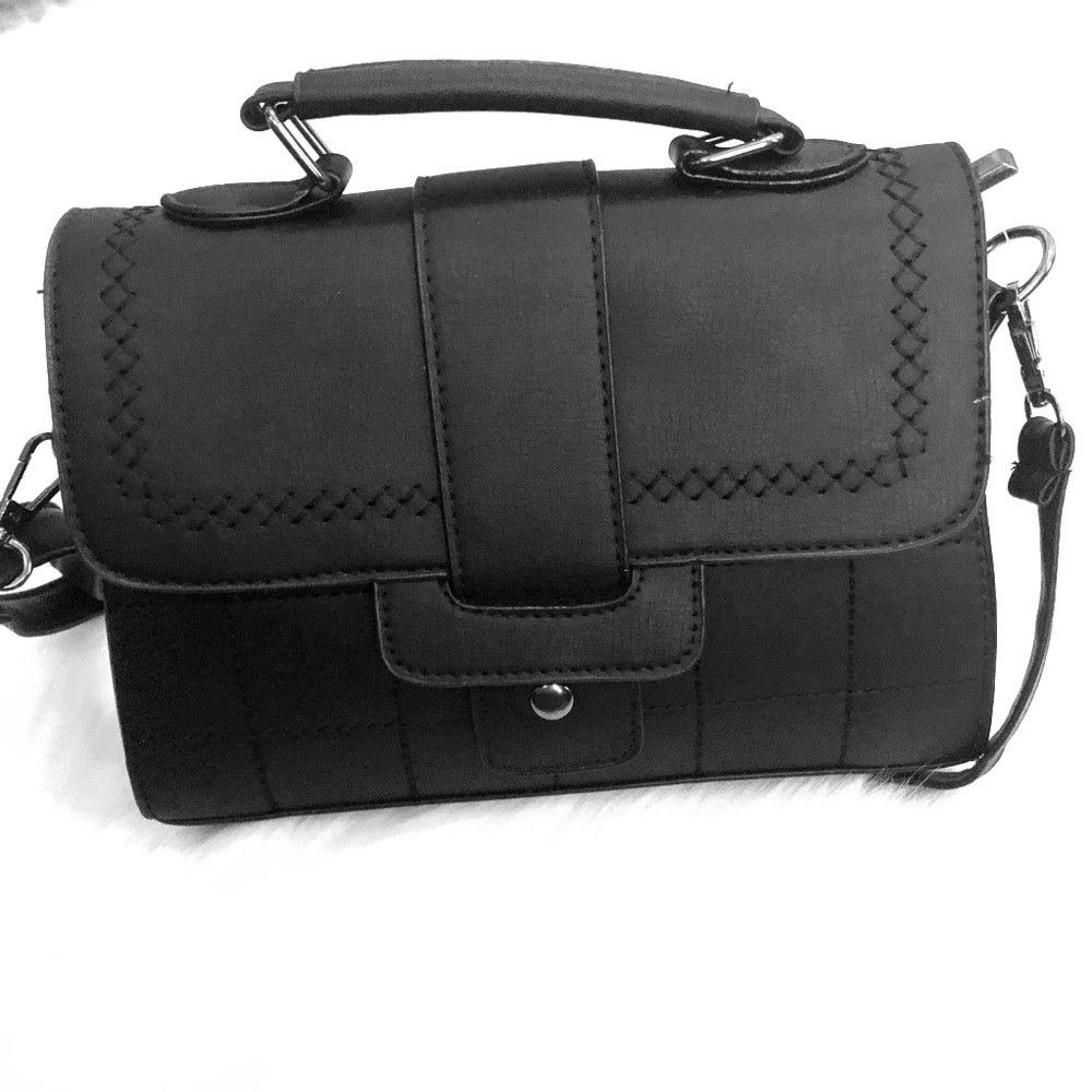 NEW Black Back In 5 Top Handle Satchel Crossbody